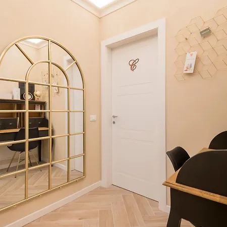Apartment Golden Chic - Citta Alta