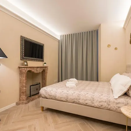 Apartment Golden Chic - Citta Alta